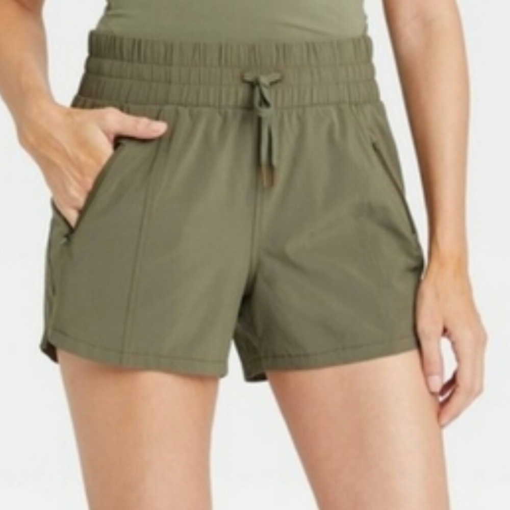 Mid Rise shorts